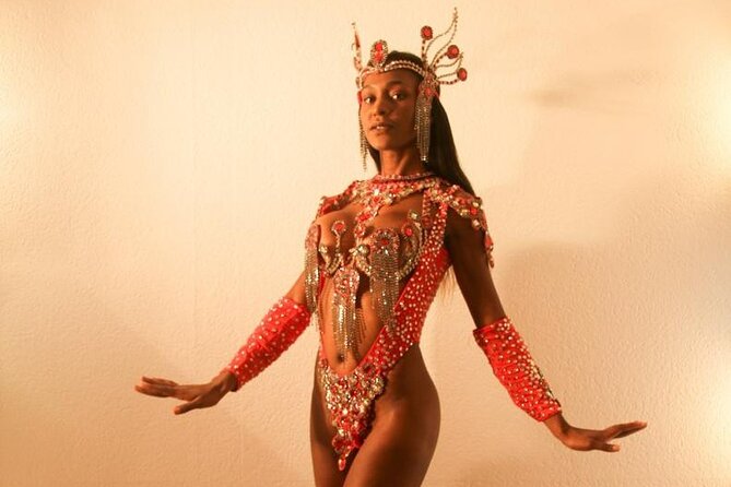 1 Hour Samba Class in Rio de Janeiro - Copacabana Setup: Why This Meeting Point Works