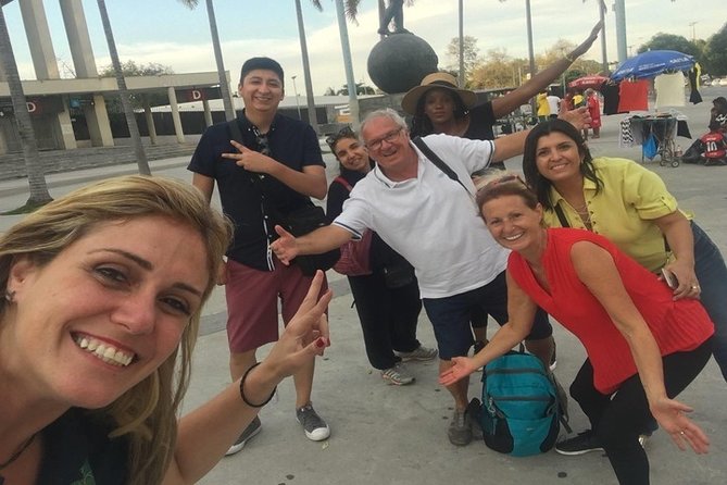 10-hour Private Tour Rio In One Day: Christ, Sugarloaf, Selarón, Downtown - Santa Teresa: quick bohemian wandering with real views