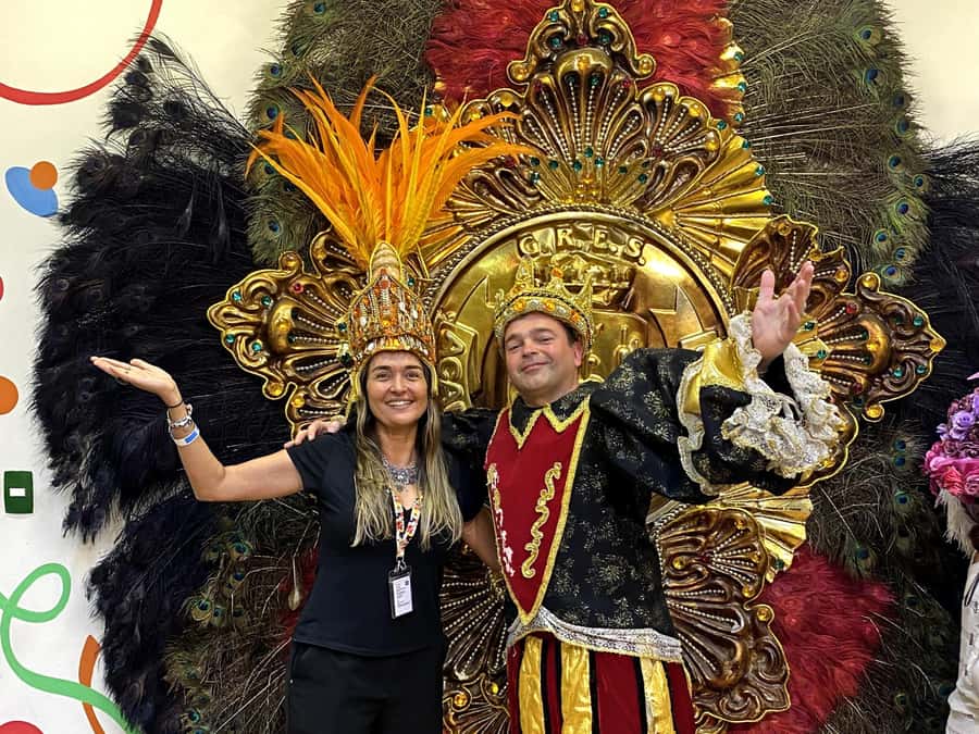2 Days Private Tour in Rio de Janeiro - Carnival experience: parade costumes, samba time, and a caipirinha moment