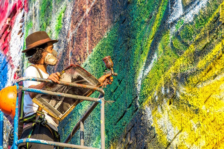 3-Hour Urban Arts Walking Tour - Olympic Boulevard and the world’s largest street mural