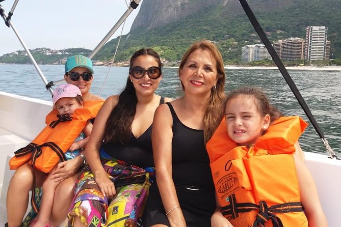 A BOAT TOUR to the TIJUCAS ISLANDS with an AMAZING UNDERWATER FLIGHT! FRESH AIR AND FREEDOM! - Rio From the Water, Then Underwater Planasurf