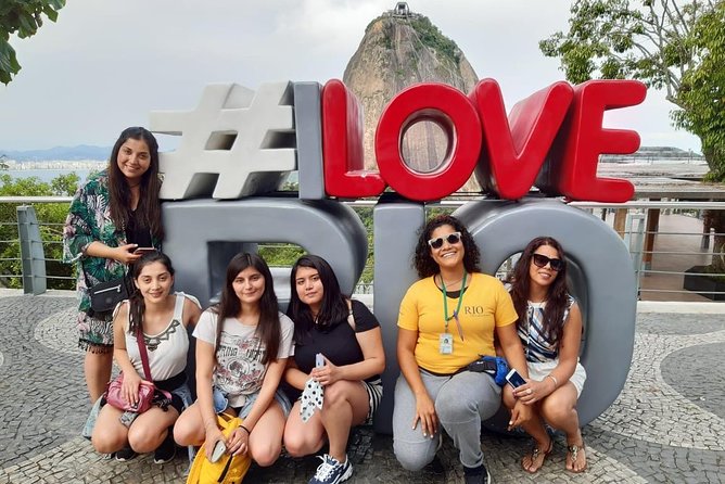 A Day NO Rio DE Janeiro - Corcovado and Christ the Redeemer: the view that sells the city