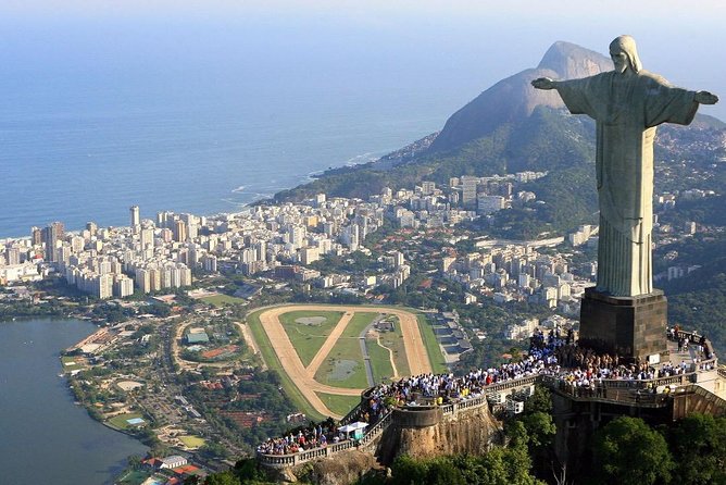 A Day NO Rio DE Janeiro - Maracanã outside visit: football without the time cost