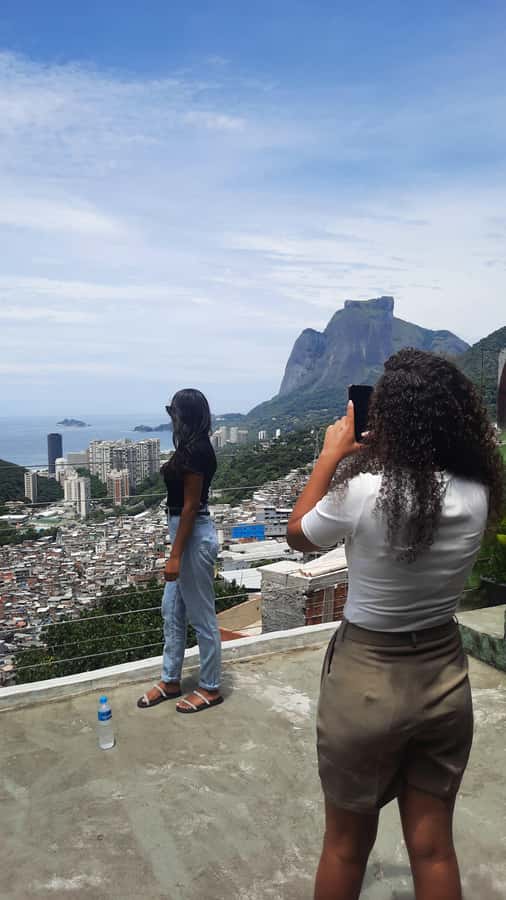 A Walk in the Rocinha Favela: Women Leading the Way - Key things you will notice on this Rocinha walk