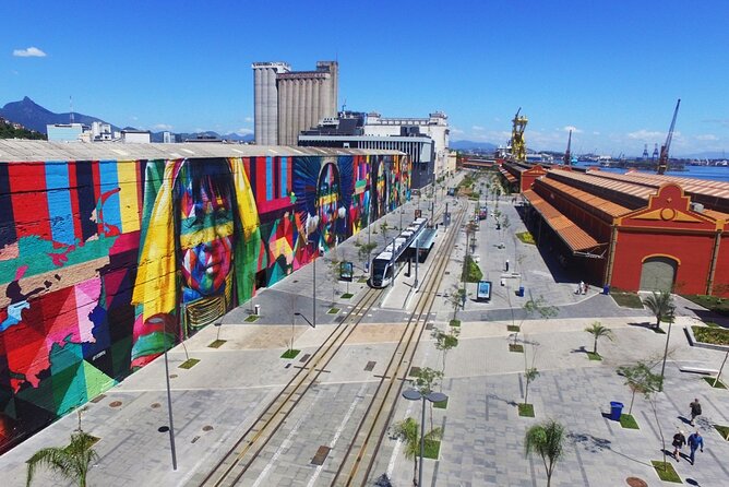Afro Walking Tour - Samba and resistance (Pedra do Sal) - Olympic Boulevard and Tomorrow’s Museum: modern Rio on the same route