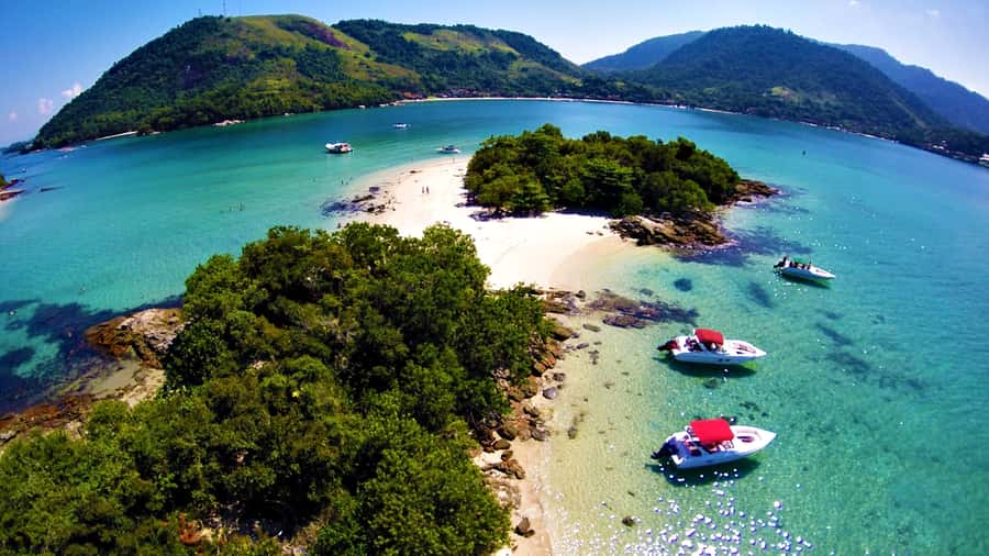 Angra dos Reis and Ilha Grande: Small-Group Fast-Boat Tour - Japariz beach and Saco do Céu for a slower, scenic finish