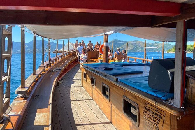 Angra dos Reis Boat Tour with Lunch - Praia de Japariz and Lunch: The Practical Part That Actually Impacts Your Mood