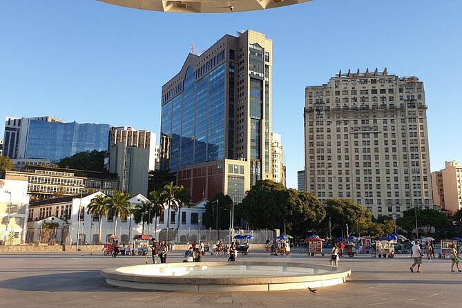 AquaRio, Museum, Boulevard Olimpico, Ferris Wheel, Transport and Tourism Guide. - A Noite in Praça Mauá: a quick architecture hit with real presence
