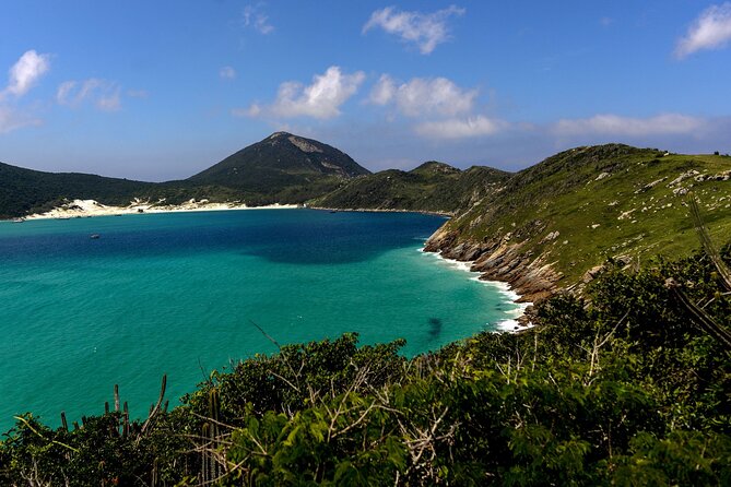 Arraial Day Trip With Boat Tour And Lunch - Leaving Rio at 7:00 am, and why that timing matters