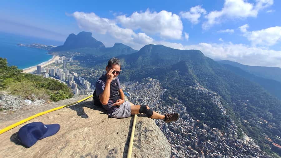 AVenturismo 2 Irmãos hill + Vidigal Favela - Key things that make this tour worth your time