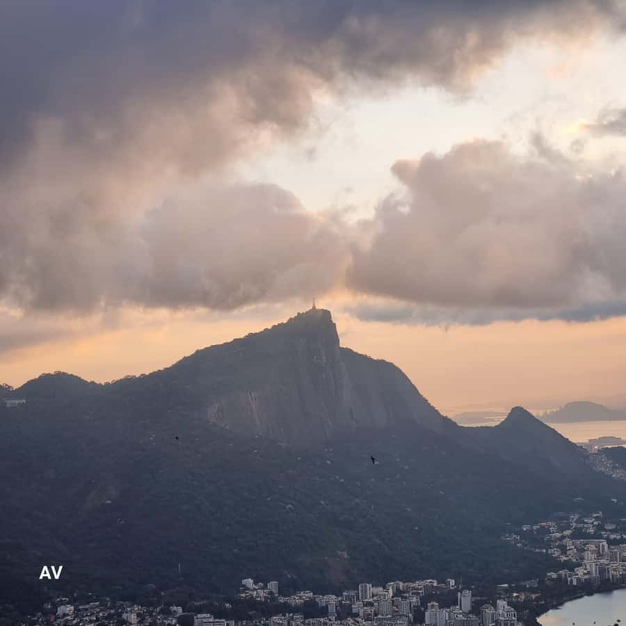 AVenturismo 2 Irmãos hill + Vidigal Favela - Who this tour is best for (and who should skip it)