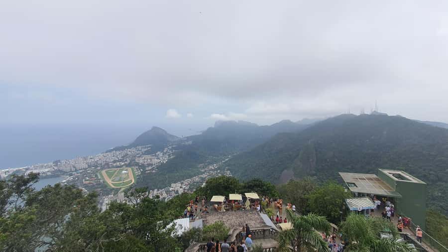 AVenturismo Christ Redeemer - Food, Drinks, and What You Should Pack