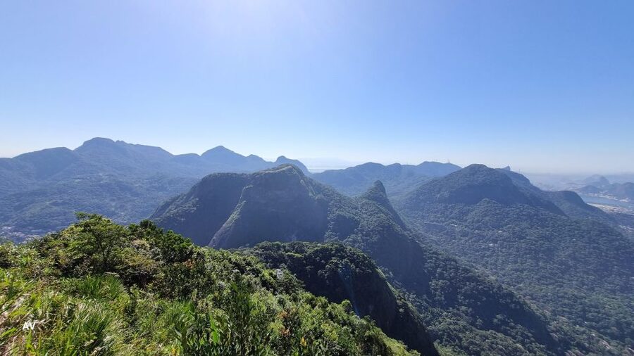 AVenturismo Pedra da Gávea - Rapel on the far side: ropes, harnesses, and the circuit design