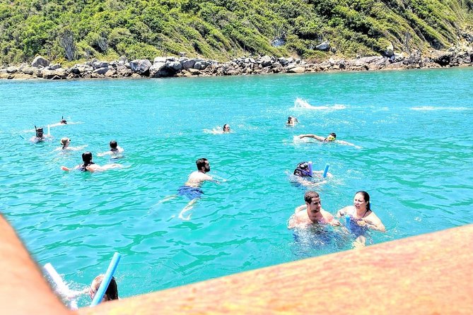 BEST BEACHES - Arraial do Cabo - Day Tour (Boat Tour + Buffet) - The Praia do Forno hike: a viewpoint stop that pays off