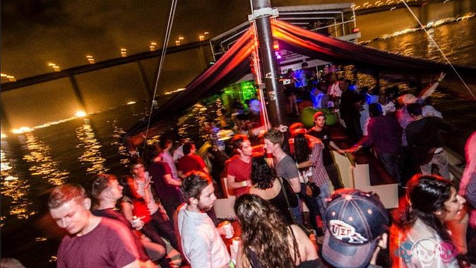 Boat Party by Night in Rio de Janeiro Admission & Transfer - Booking Checklist for a Smooth Night in Guanabara Bay