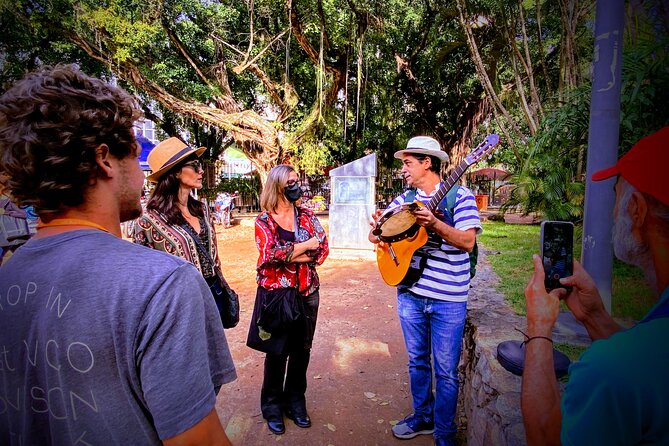 Bossa Nova Walking Tour - Praca General Osorio and the Hippie Fair Connection