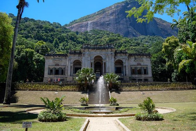 Botanical Garden and Parque Lage Private Tour with a Photographer - The mansion, art school, and Bistro Plage details