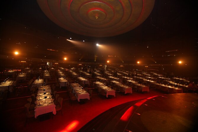 By Night Tour: Roxy Dinner Show with Transfer - FAQ
