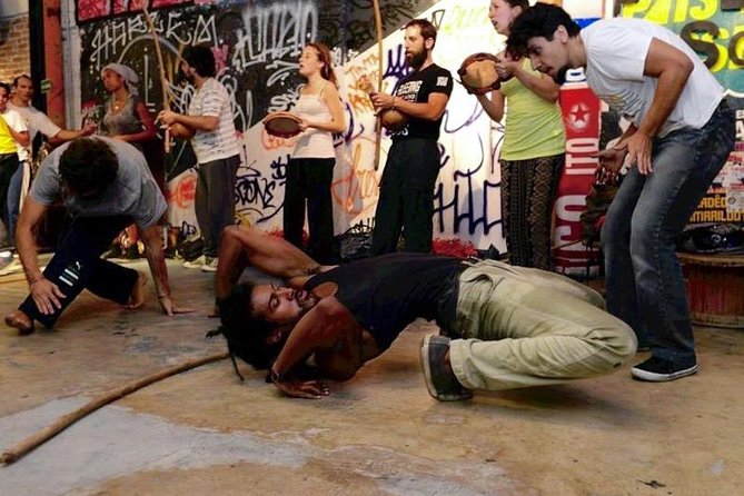 Capoeira Classes for Beginners in Rio de Janeiro - Capoeira in Botafogo: culture you can move with