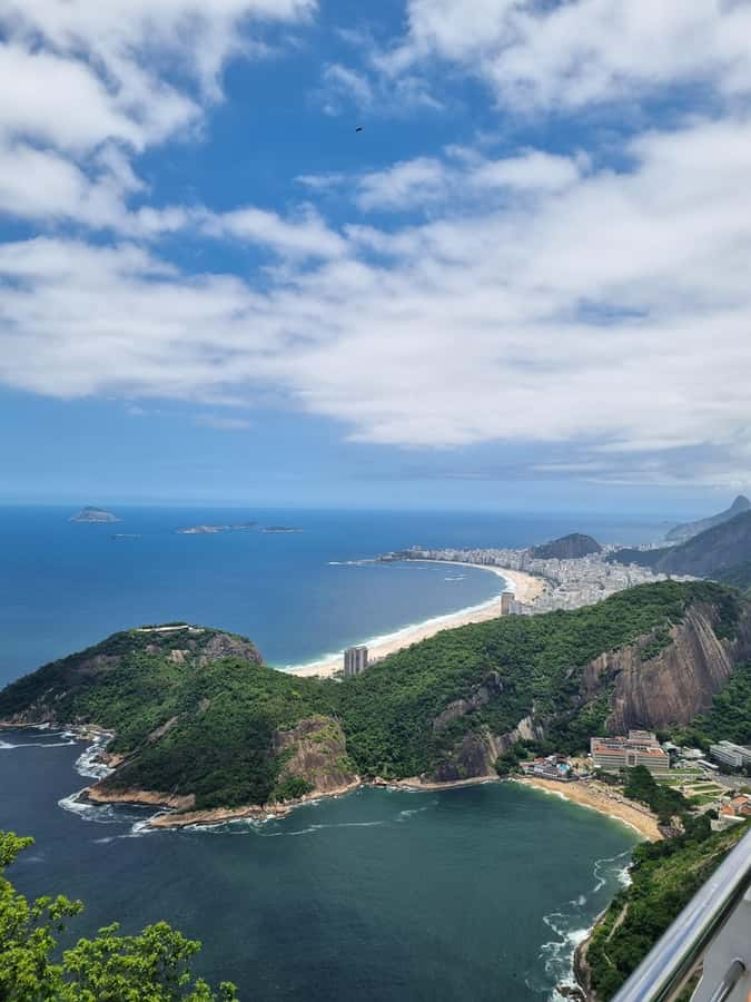 Cariocando in Christ Redeemer & Sugarloaf + Helicopter Tour - Helicopter flight over Rio: how to choose the right length for your budget