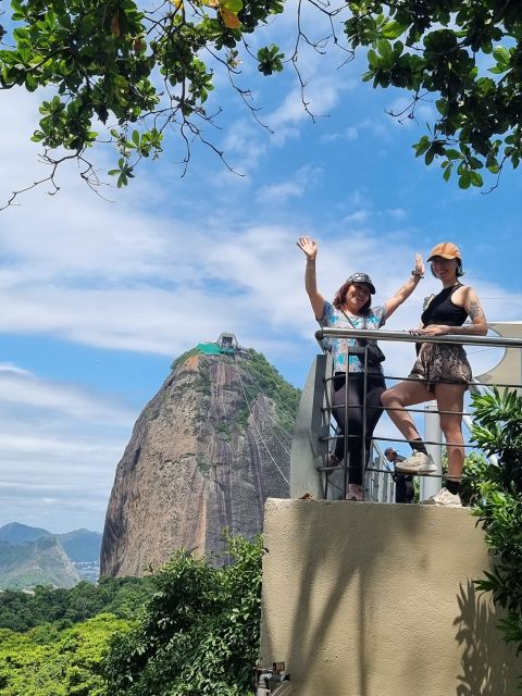Cariocando in Christ Redeemer & Sugarloaf + Helicopter Tour - Time on the clock: how this 6-hour plan usually feels