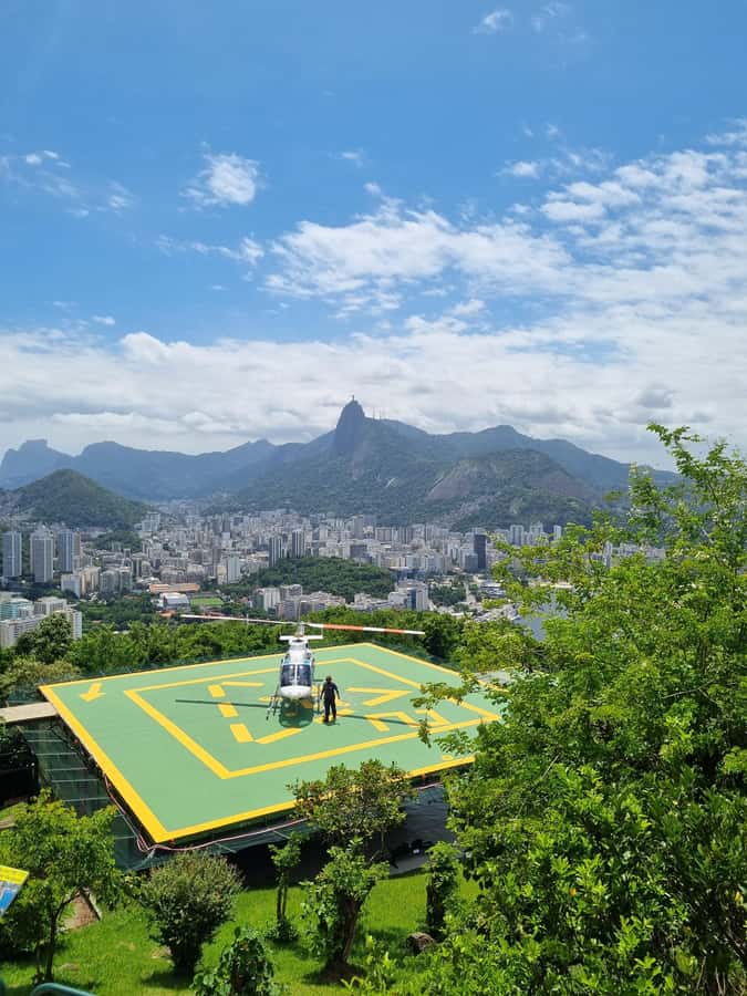 Cariocando in Christ Redeemer & Sugarloaf + Helicopter Tour - Christ the Redeemer with a trilingual guide who keeps it human