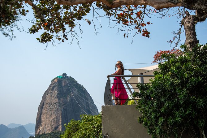 Christ Statue and Sugarloaf Private Tour with a Photographer - Sugarloaf Mountain by Cable Car: From Urca Hill to Peak Views