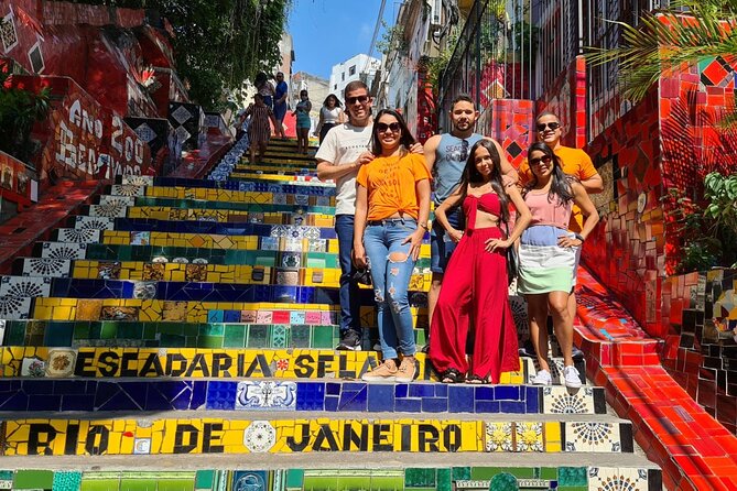 Christ the Redeemer and City Tour - Escadaria Selarón: street art you can read with your eyes