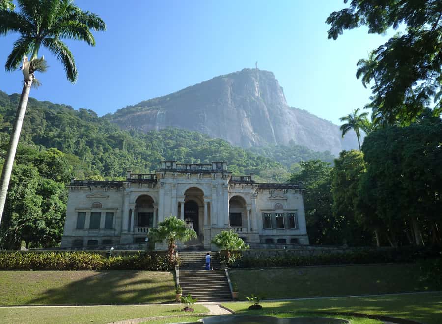 Christ the Redeemer through Lage Park 6-Hour Hiking Tour - From Parque Lage to Corcovado, how the 6-hour day unfolds