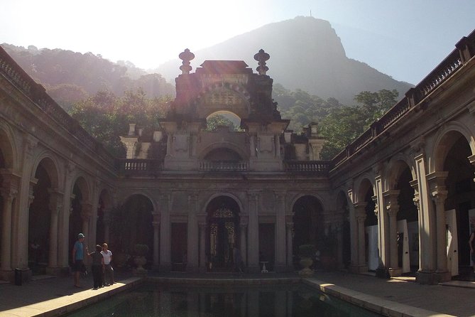 Christ the Redeemer Trail x Lage Park - Transfers in Rio’s South Zone: where the convenience actually matters
