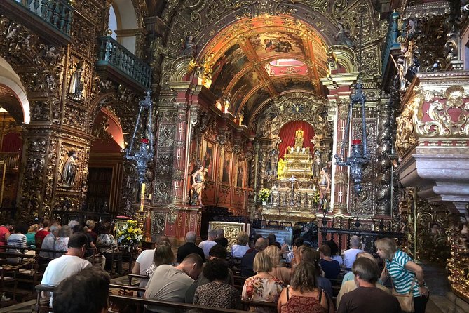 City Tour of Art, Architecture and Culture in Downtown Rio de Janeiro - Candelária Church: Baroque outside, mixed inside