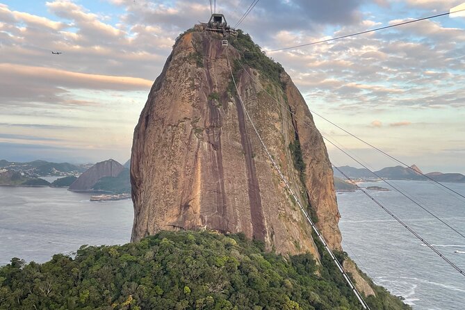 Day Tour in Rio de Janeiro - Lunch and getting around: built for long sit-and-look stretches