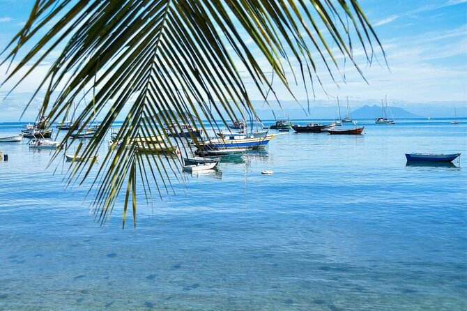 Day tour to Buzios - Praia dos Ossos and the Sant’Ana hill: where the boat-world starts