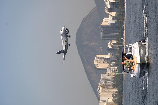 DE Lancha Tour in Rio DE Janeiro with Beer and Snacks - Adam and Eve Beach: the real swim break