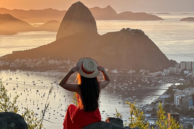 Dona Marta's sunrise, undisturbed Christ the Redeemer and more - Small-group transport that makes the morning easier