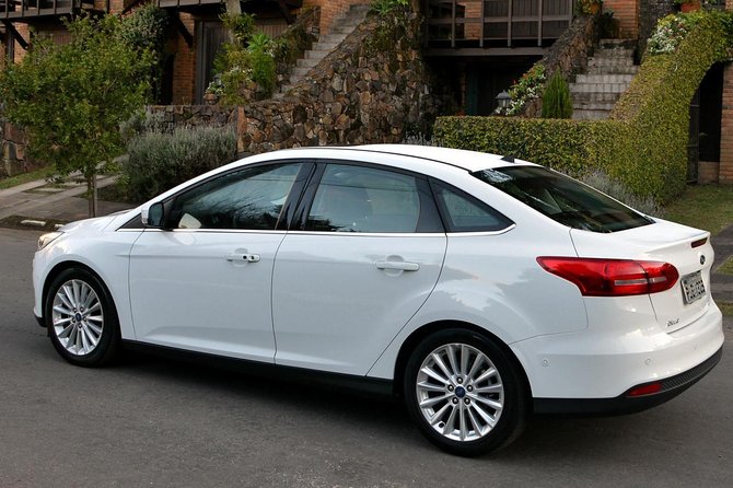 Executive GIG Rio Galeao airport private transfer up to 4 pax to South Zone - How the mobile ticket and confirmation help (and one thing to plan for)