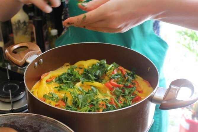 Family Cooking Class in Rio Make 9 Brazilian Dishes Together - The optional market tour: souvenirs with a purpose