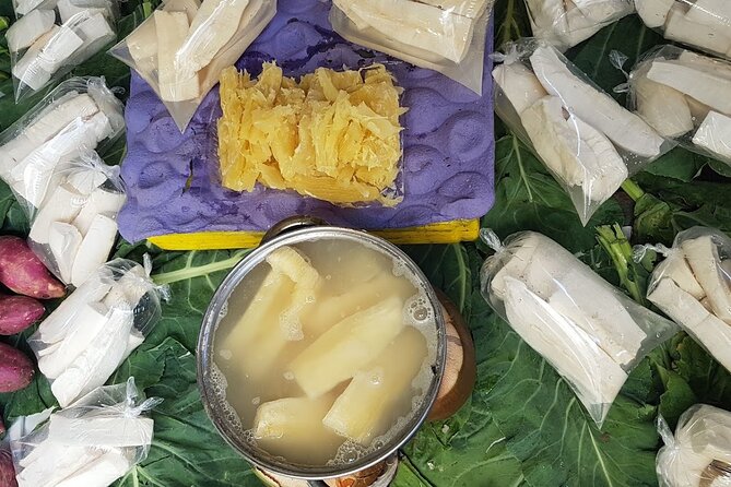 Farmers Market and Local Street Food - Copacabana meeting point, South zone pickup, and how the timing works