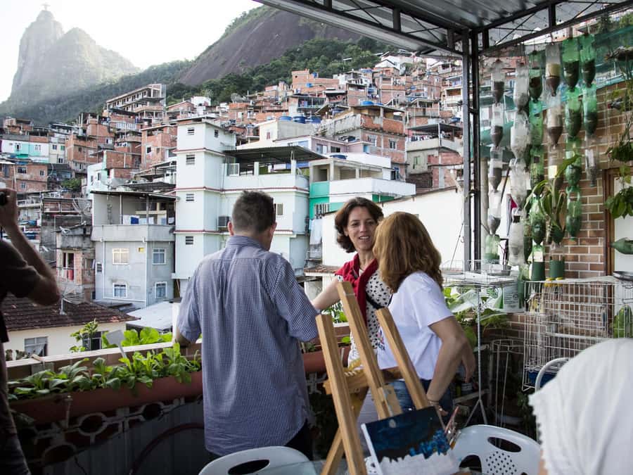 Favela Santa Marta: Walking Tour with local guide - Dona Marta Arts Center and Street Art Stops You Can Understand