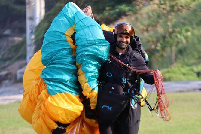 Free Flight DE Parapente in São Conrado Rio DE Janeiro - Free Flight DE Parapente Over São Conrado: What Makes It Worth It?