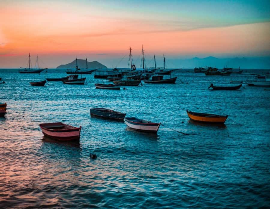 From Rio: Buzios Beaches Day Trip with Boat Ride and Lunch - João Fernandes Beach: the famous one, and the crowd factor