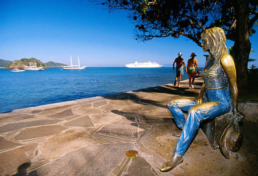 From Rio de Janeiro: Búzios Boat Trip with Lunch - Búzios in One Day: Boat Time Plus Das Pedras Stroll