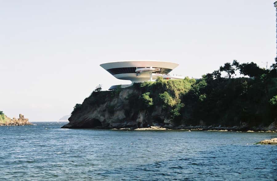 From Rio de Janeiro: Niterói Day Trip - Crossing Guanabara Bay Before You Even Start Touring