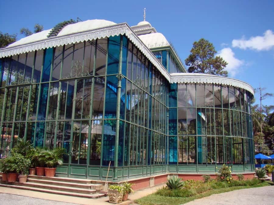 From Rio de Janeiro: Petrópolis Day Trip with Optional Lunch - Quitandinha Palace Gardens: A Photo-Friendly Welcome Without Extra Fees