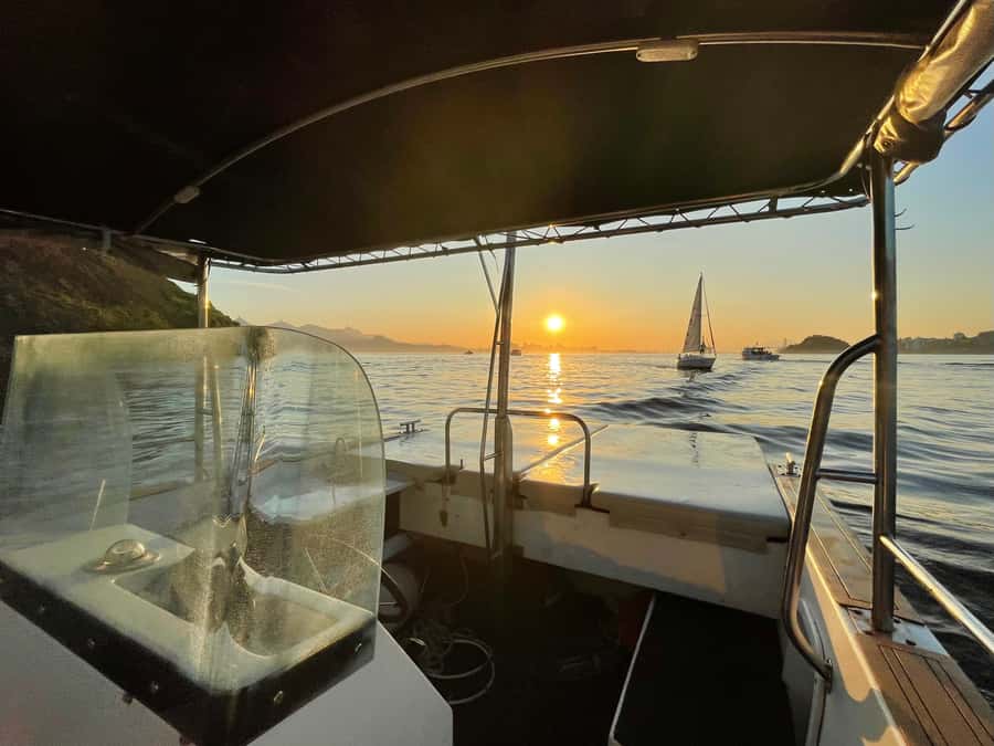 From Rio de Janeiro: Private Speedboat Tour - Weather and route changes: how to stay flexible without losing control