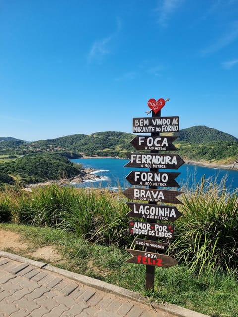 From Rio de Janeiro: Tour discovers Búzios in Buggy - Ferradura Beach stop: umbrella, lunch, and a rare block of relaxed time