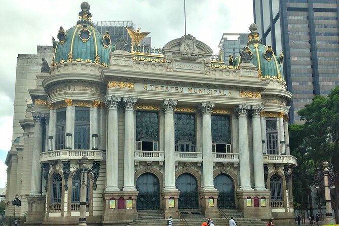 From the Past to the Present: A Historical Walking Tour of Rio - Start in Cinelandia: Theatres, Libraries, and Power Buildings