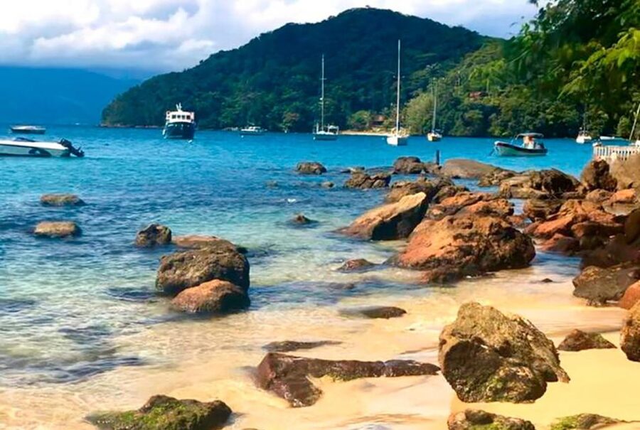 Full-Day Tour to Angra dos Reis and Ilha Grande - Praia de Cataguases and the “secluded beaches” feel on Ilha Grande