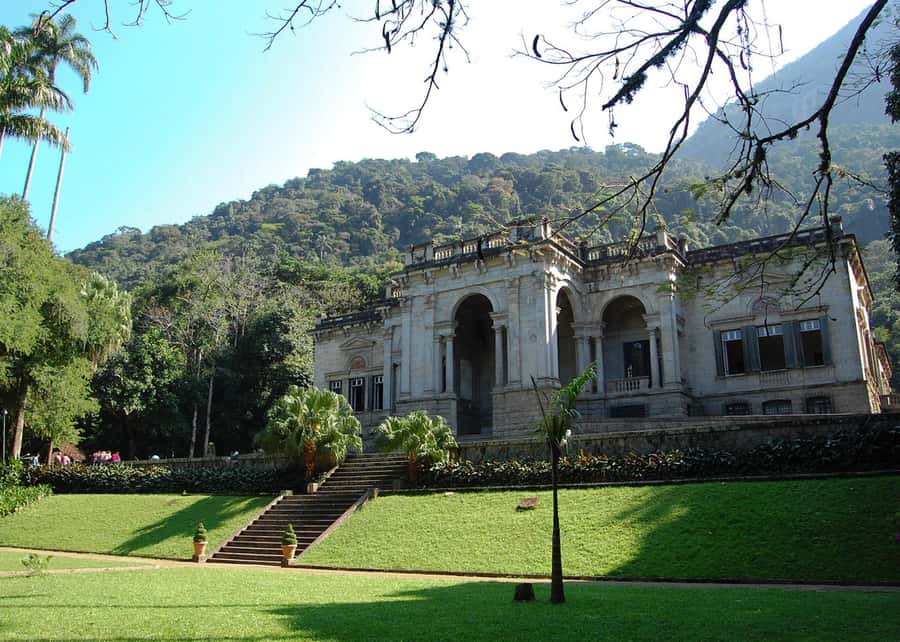 Green Rio: Guided Tour of Botanical Garden and Lage Park - Botanical Garden: 7,000+ species and the Avenue of Royal Palms