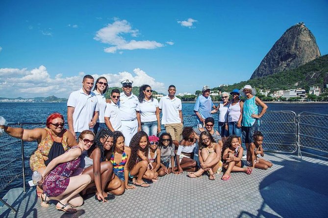 Guanabara Bay Catamaran Tour in Rio de Janeiro with Transfer - How the boat ride feels: movement, comfort, and photo timing